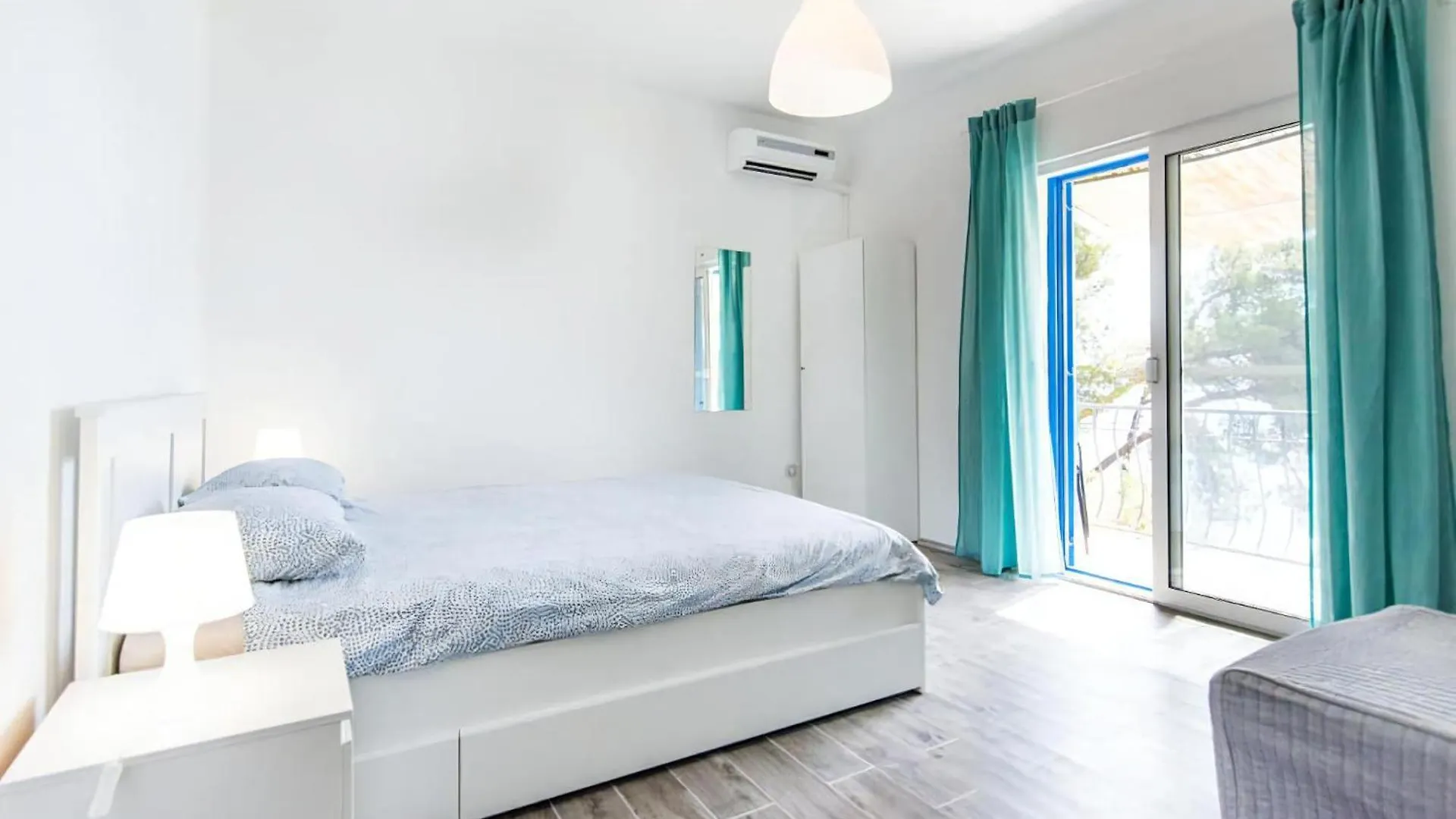 Apartment Wohnung Mit Terrasse, Grill, Garten Und Meerblick Pašman
